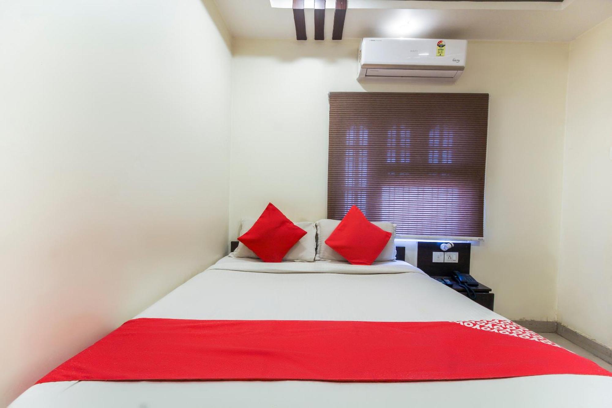 Hotel O Sri Harsha Residency Near Jntu Metro حيدر أباد المظهر الخارجي الصورة