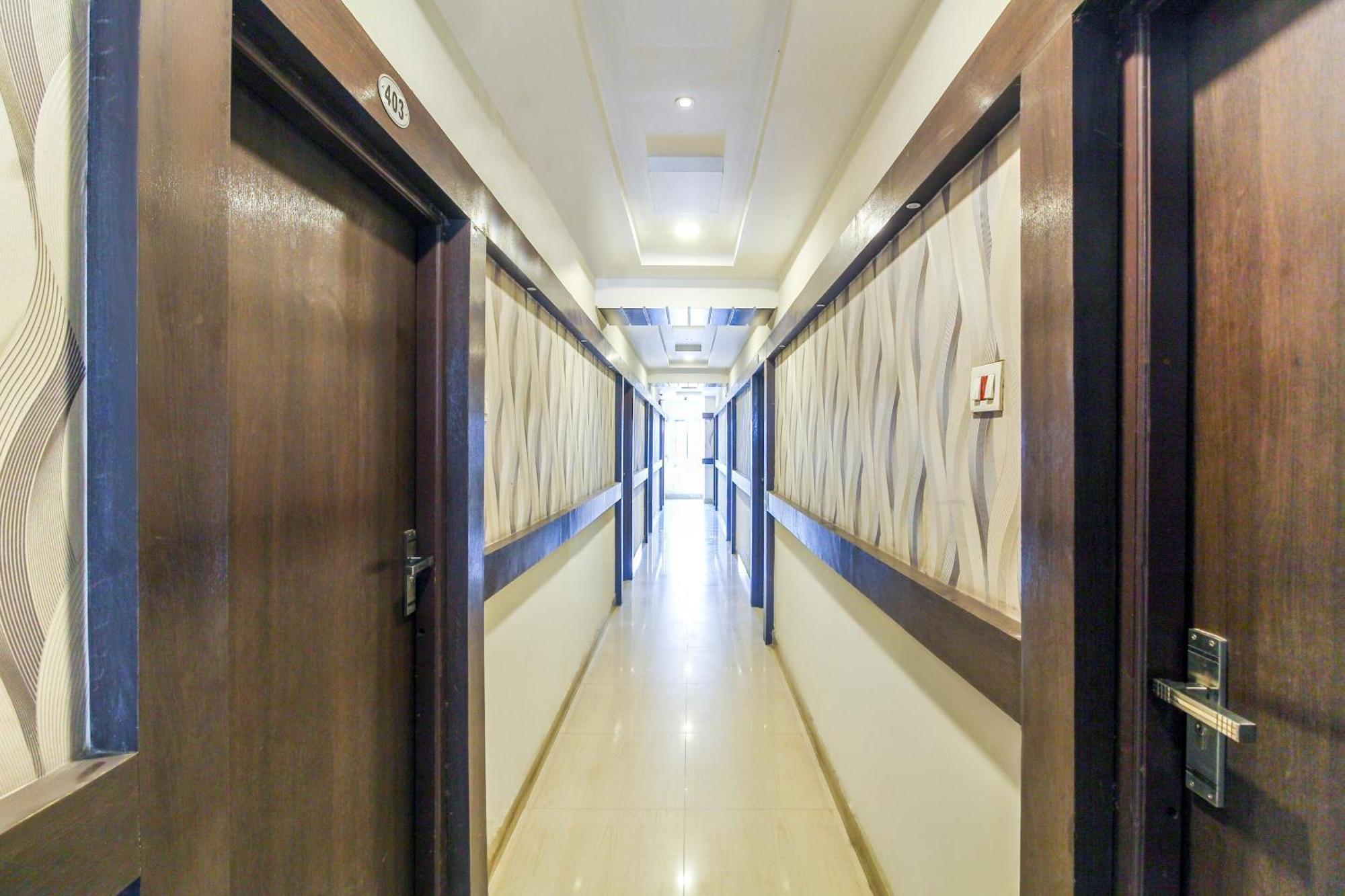 Hotel O Sri Harsha Residency Near Jntu Metro حيدر أباد المظهر الخارجي الصورة